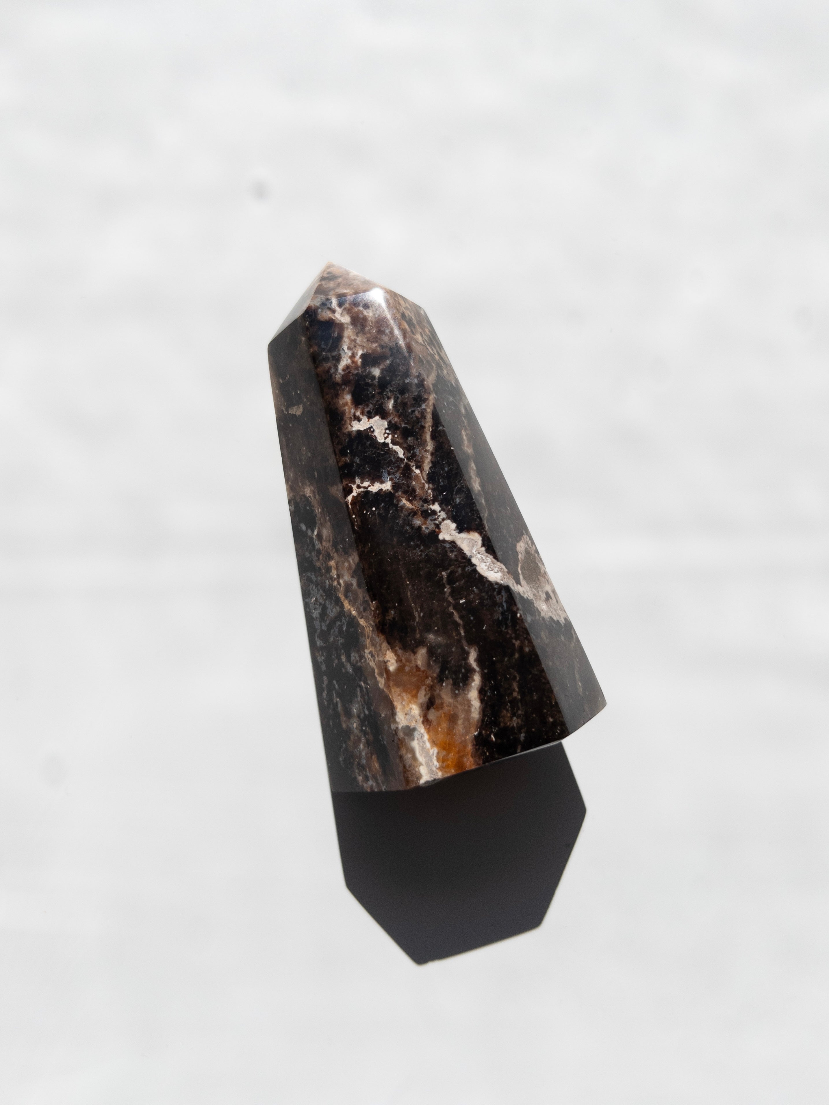 Black Opal Obelisk – Sorella